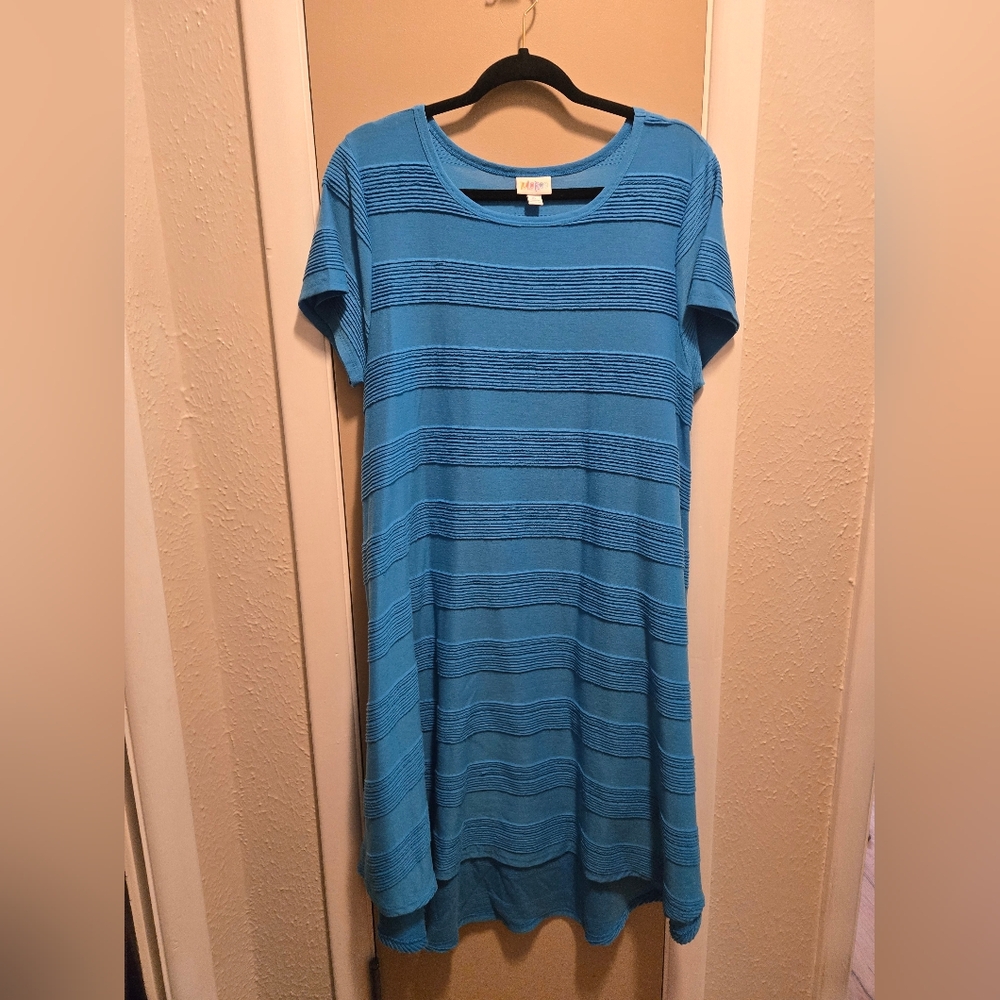LuLaRoe Carly Blue Pintucked Midi Dress